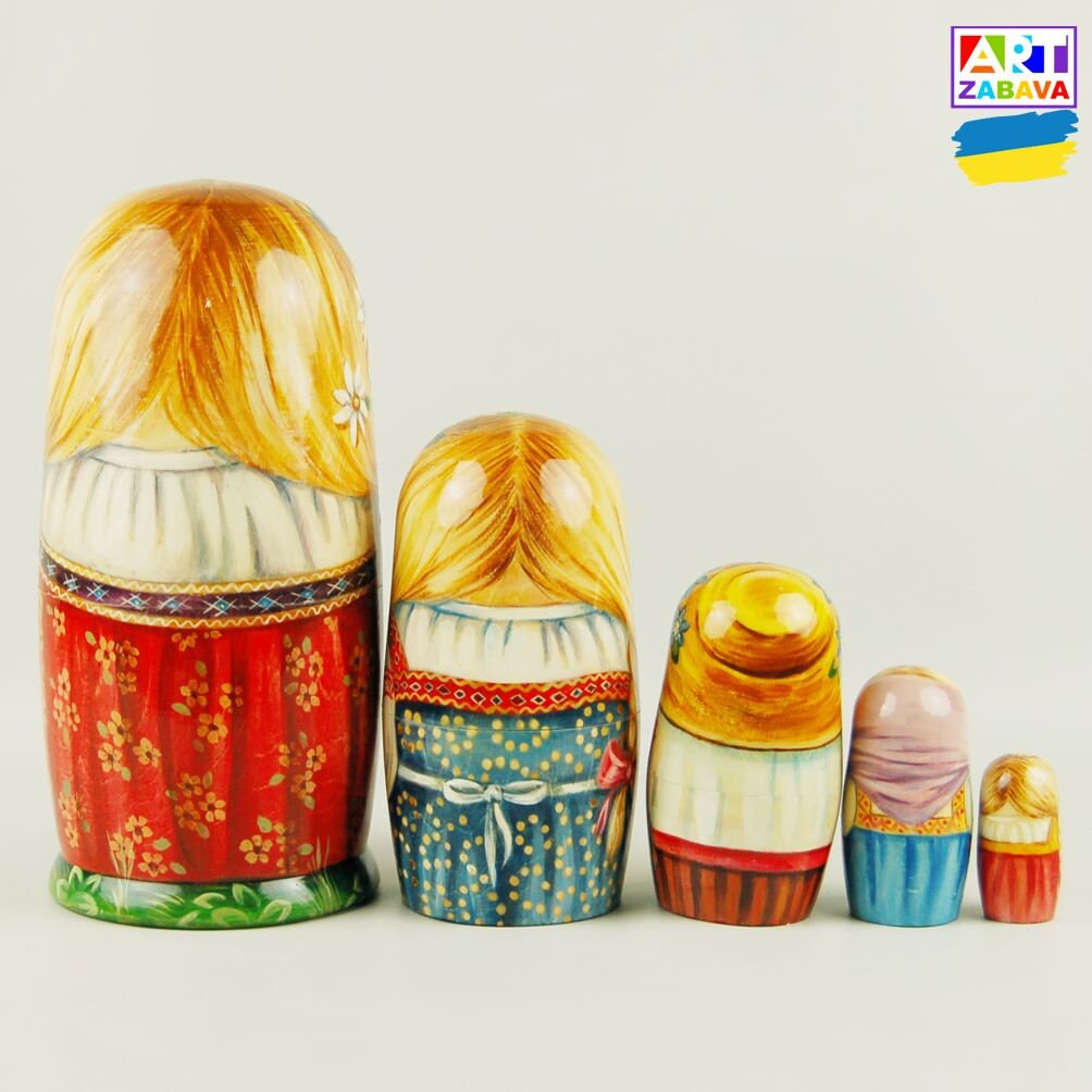 6.7 inch hand-painted Ukraine Girls Nesting Doll set, featuring five detailed wooden dolls, perfect for room décor.